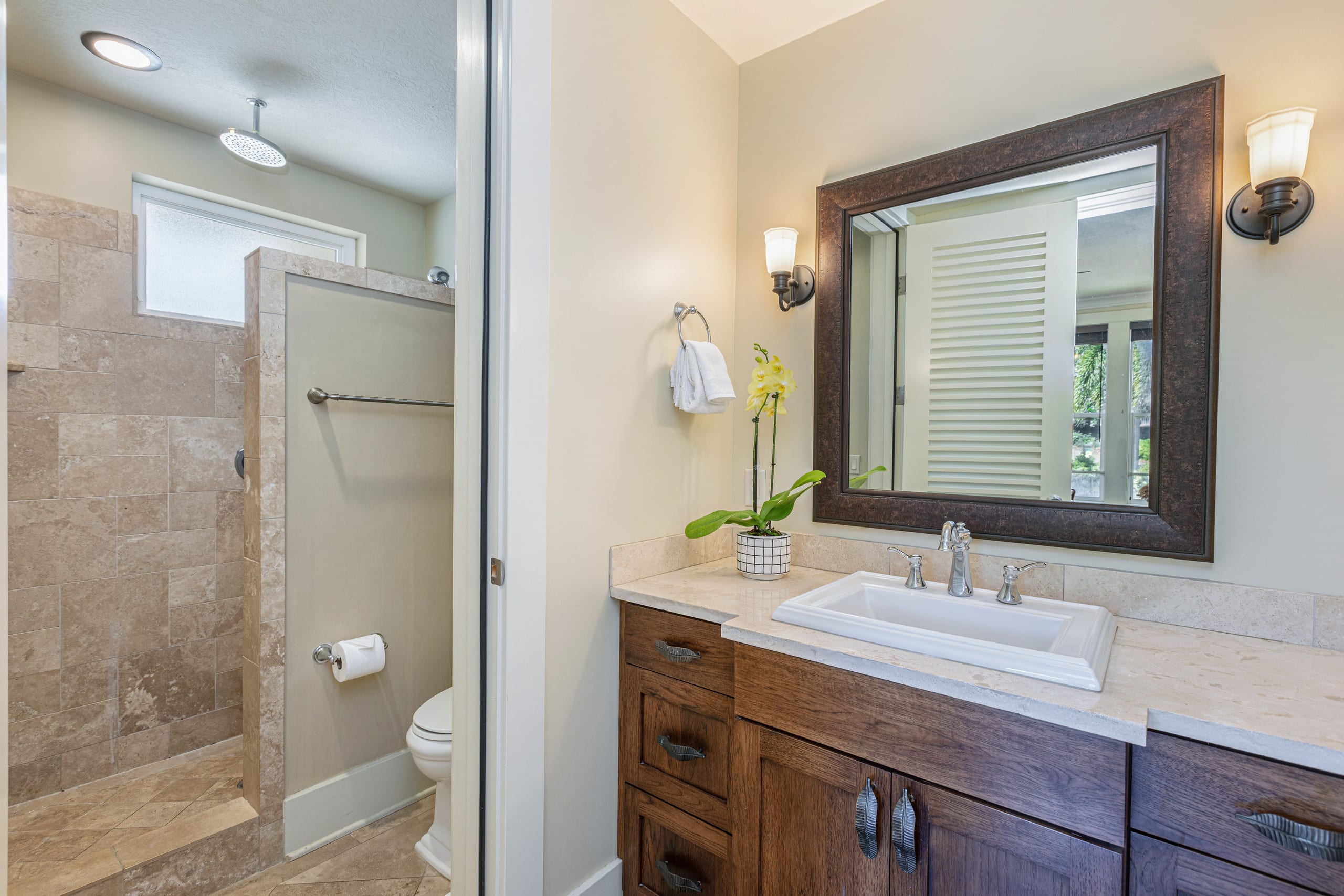 Condo in Koloa · ★4.95 · 3 bedrooms · 6 beds · 3 private baths - Image 15