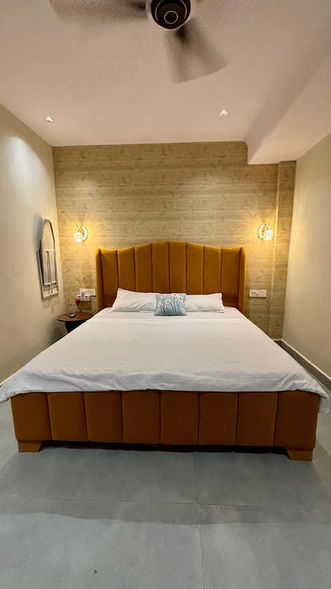 1BHK| Cozy Stay| Couples & Travellers| Independent