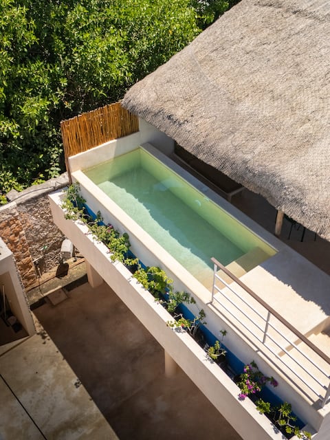 Ocean View | Rooftop Pool | Steps to Beach | BBQ