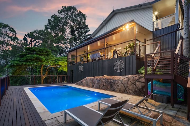 Valley Vista Pool House  Private Poolside Retreat - Tweed Heads