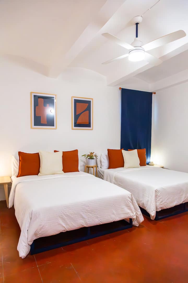 Siento Guelaguetza -Equipped Loft, Parking, Patio - Oaxaca, Mexico