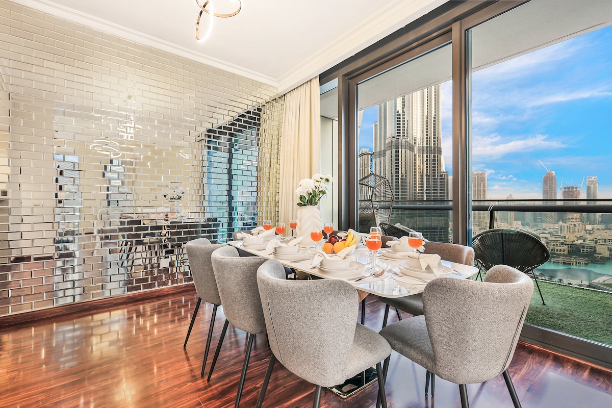 3 Bedroom Furnished Apartment with Burj Khalifa & Fountain View | Burj Vista 4