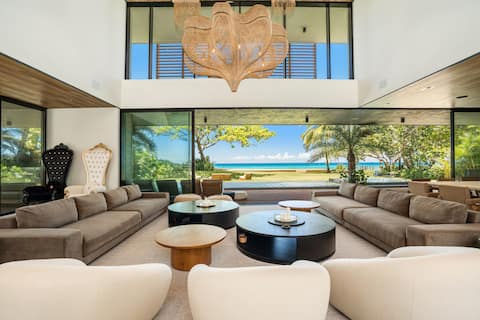 Villa Roge 10BR beachfront property at Encounter
