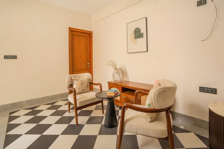 ELIVAAS Casa Verdea VK · Tranquil Retreat W/ Pvt Pool & Lift Near Famous