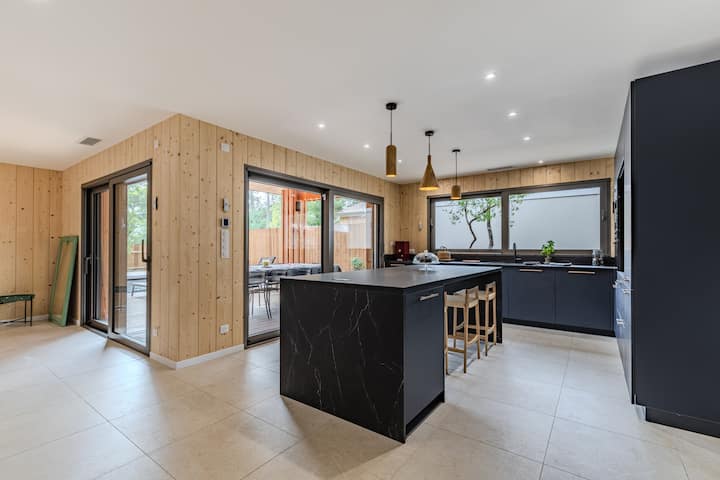 Villa 10 Pers à Carreyre, Piscine Chauffée, Clim - Maubuisson