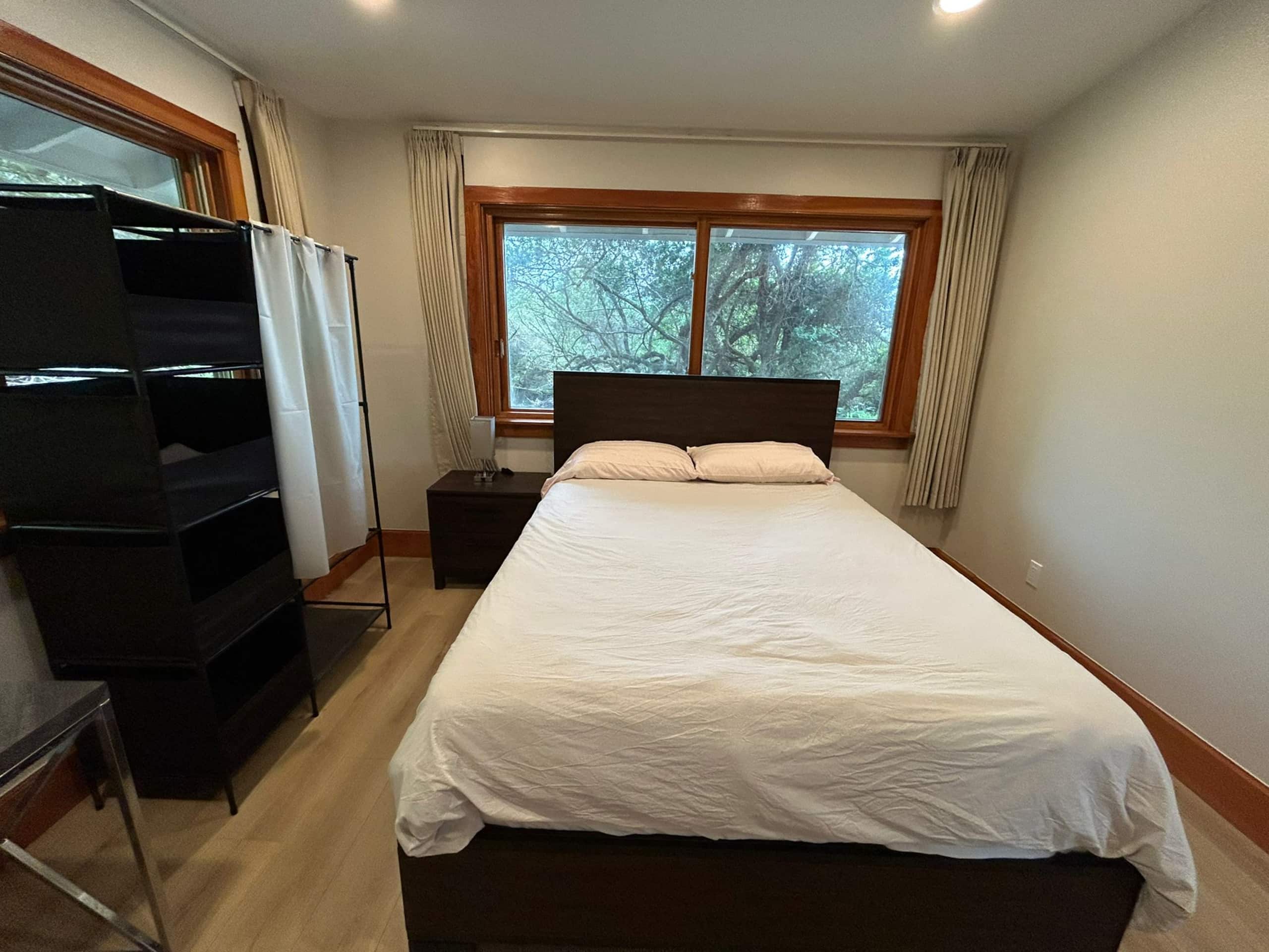 Cabin in Holualoa · ★4.8 · 3 bedrooms · 3 beds · 2 private baths - Image 9
