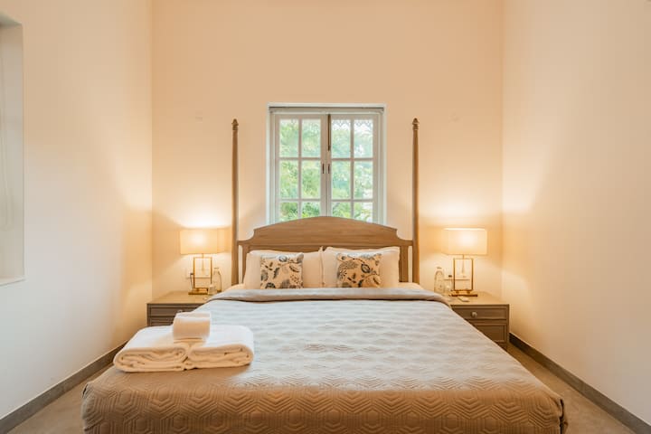 ELIVAAS Orion VK · Retreat W/ Pvt Pool & Terrace; Near Restaurants