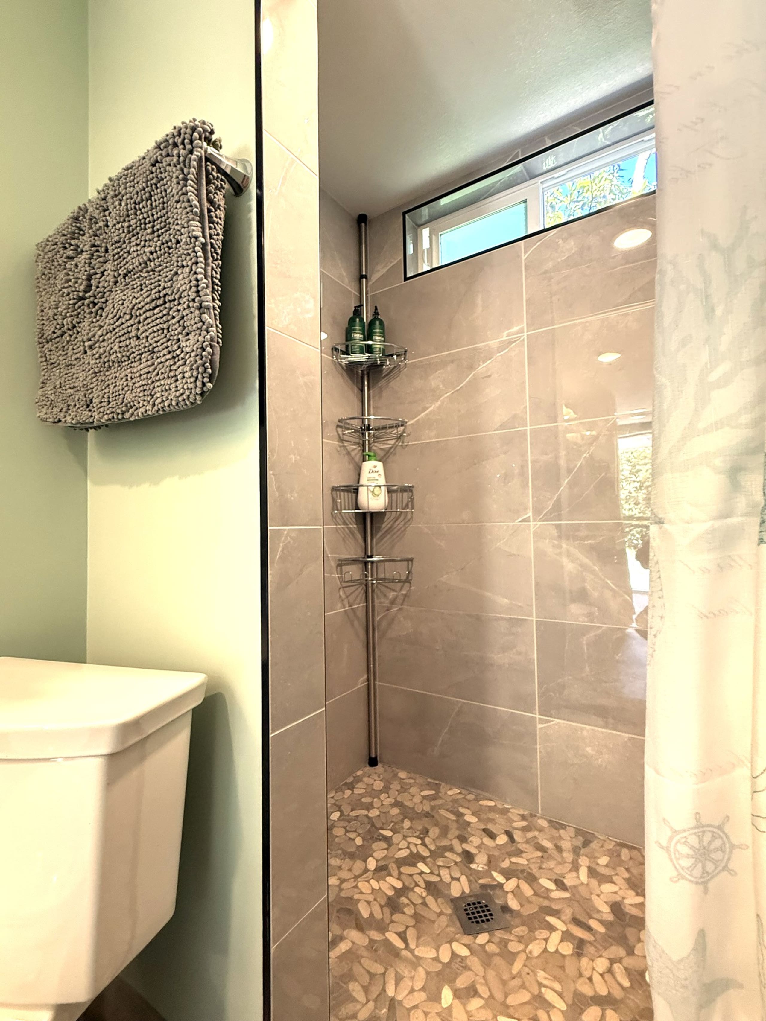 Guesthouse in Honokaa · ★5.0 · 1 bedroom · 1 bed · 1 private bath - Image 12