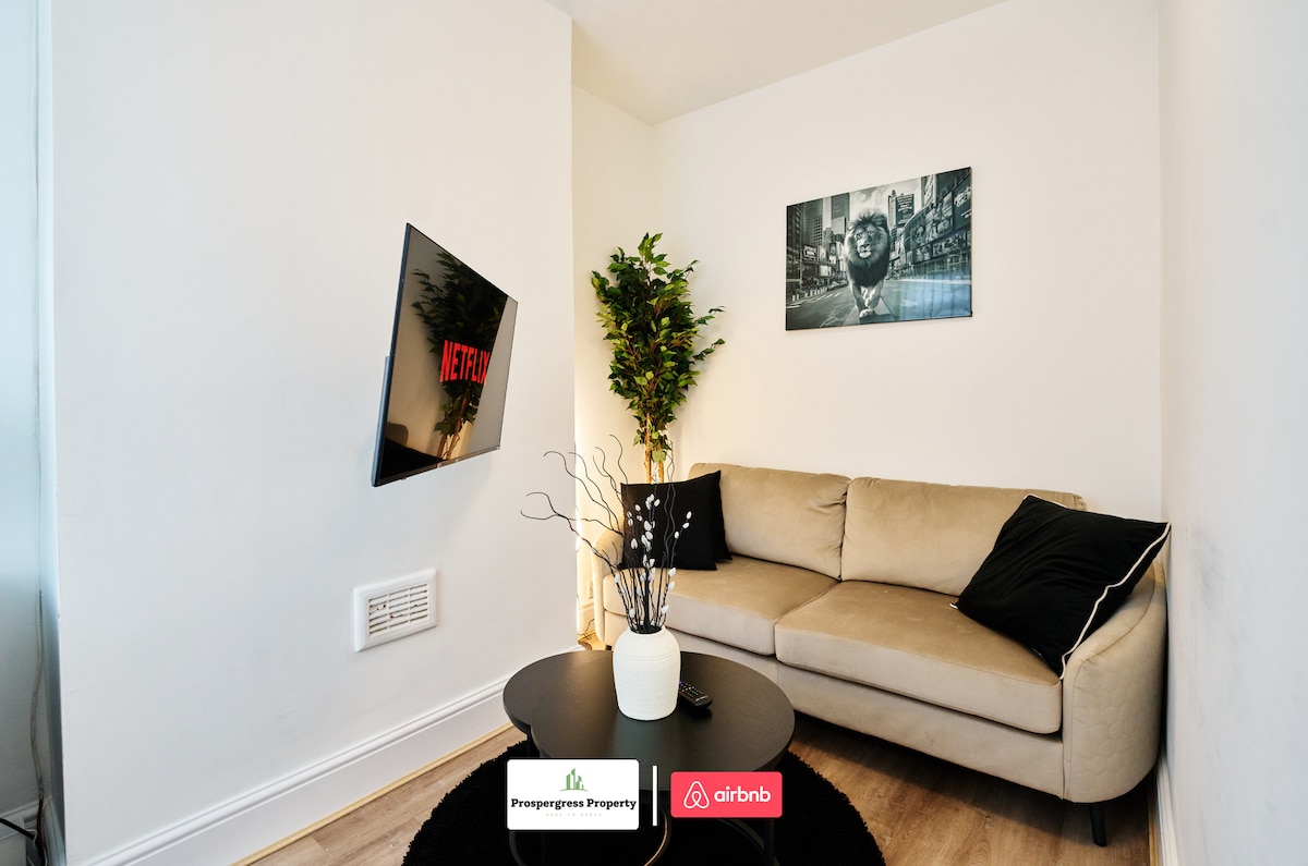 Prospergress Property Short Lets & Serviced Accommodation的休息室 				