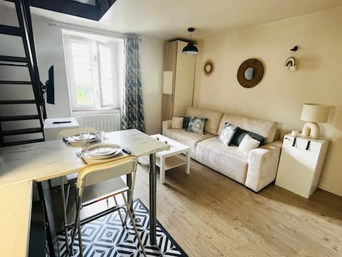 The Autodrome Nest – cozy & convenient