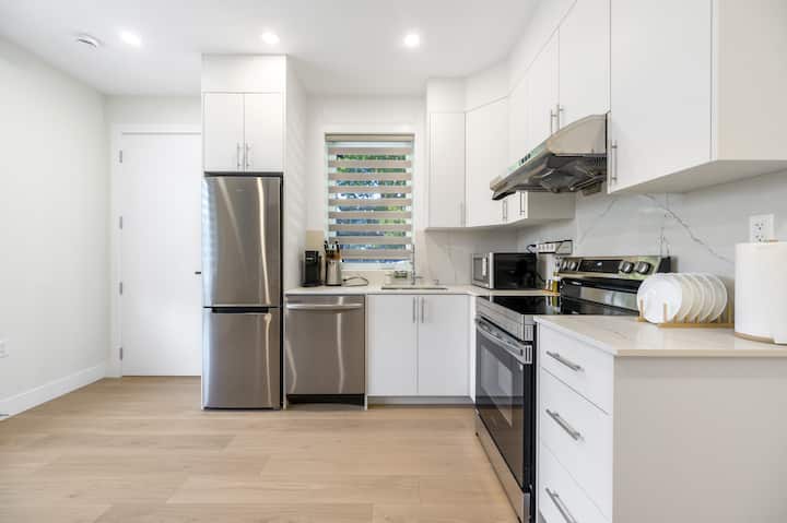 Brand New | 3br 2ba | Family Friendly | Cozy Stay - Vancouver