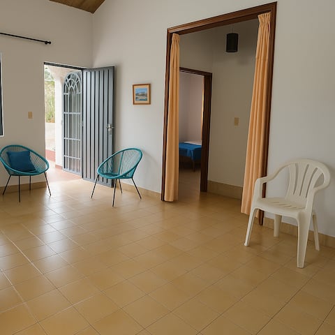 Top performing Airbnb: Charming family home in Chinacota in Chinácota