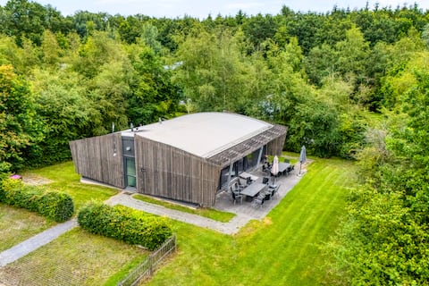 Comfortable family villa with sauna and play cellar