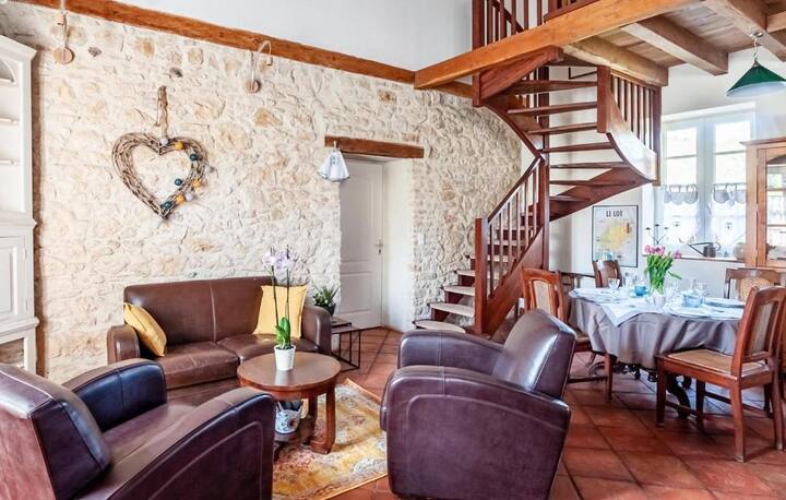 Le Bancarel, 
Gite 4 éToiles Entre Lot Et Dordogne - Lot