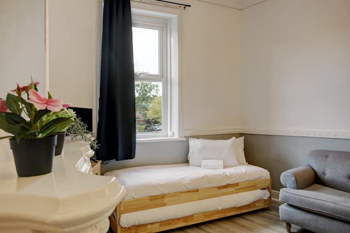 Spacious 4-bedroom Maisonette In Central Newcastle - Newcastle upon Tyne