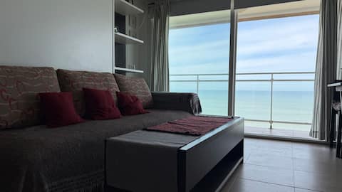 Successful Airbnb property: Apartment Oceanfront in Miramar 2 people in Miramar