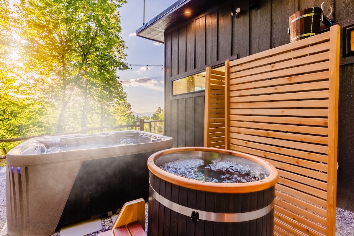 Cedar Sauna · Cold Plunge · Hot Tub | Modern Cabin - Cabins for