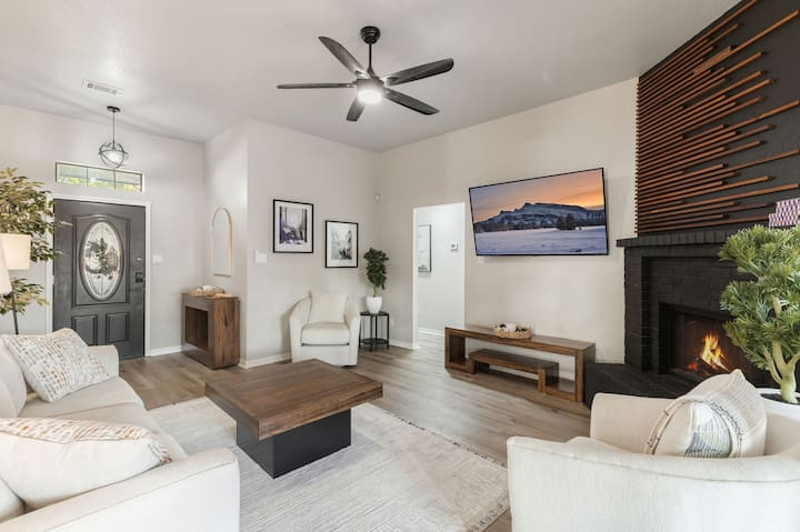 Smart Home W/ Alexa + Backyard Retreat Chef&driver - Killeen, TX