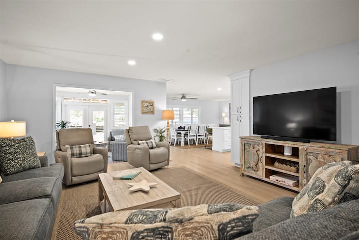 Coastal Escape | Boat Slip W/gulf Access & Fishing - Hudson, FL