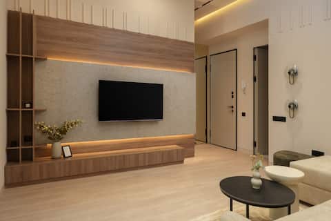 Designer Flat in Historic Mashtots bldg