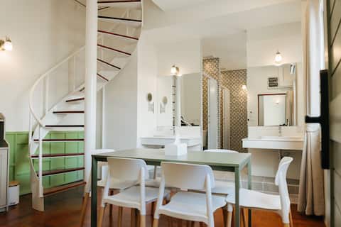 Samranscape Duplex2 | 3BR Golden Mount in Old Town