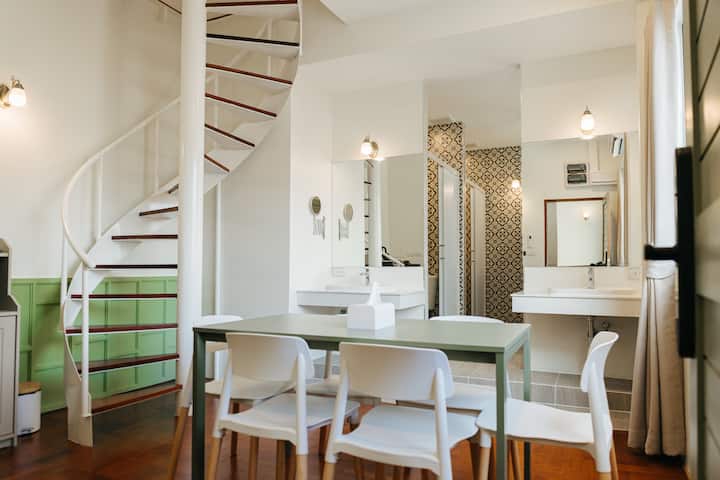 Samranscape Duplex2 | 3BR Golden Mount in Old Town