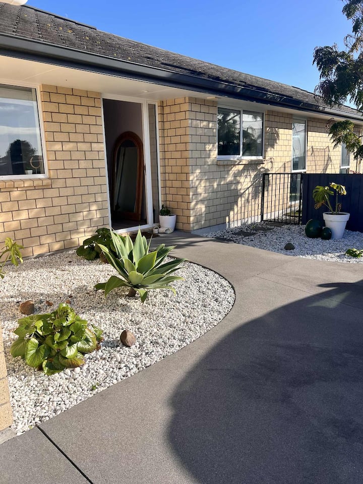 Home Away From Home! - Papamoa