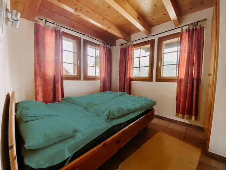 غرفة النوم 1