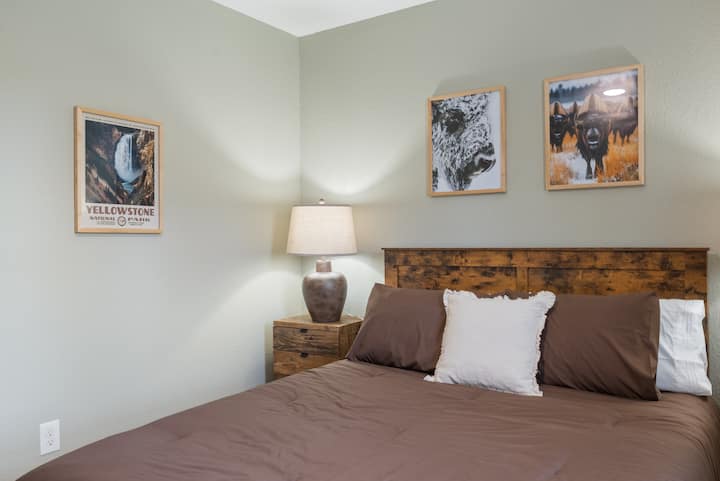 საძინებელი 2