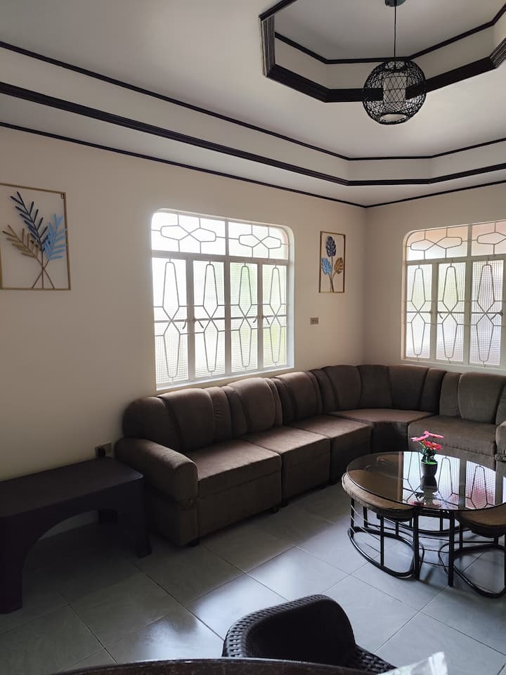 Balai Manawari Lodge & Retreat - Pinamalayan