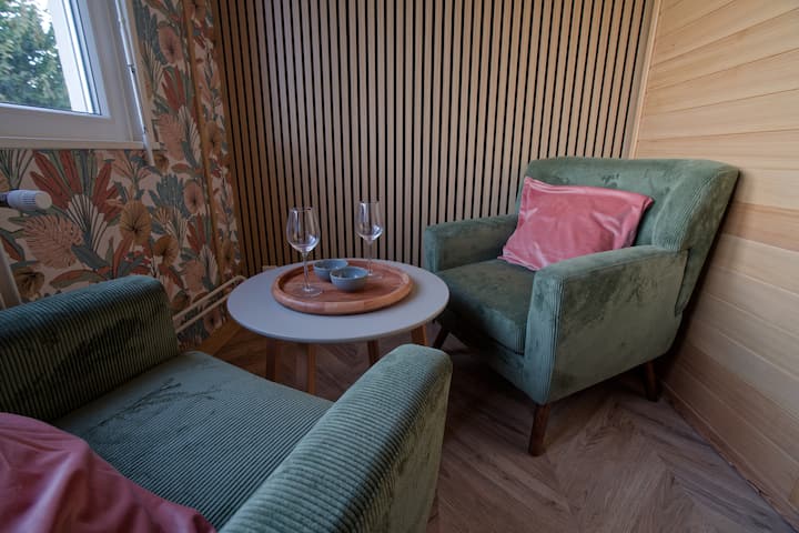 La Détente
Charmant Studio Classé 2 éToiles à Lons - Lons-le-Saunier