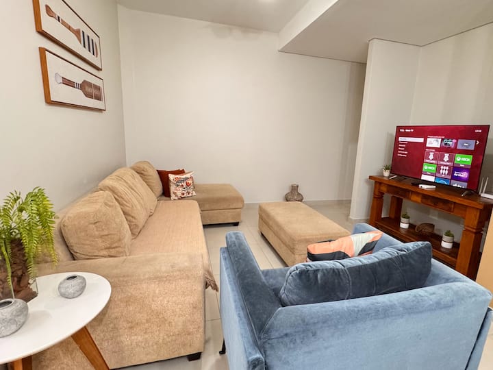 想象一下，您和家人在等待午餐时，舒适地观看您最喜爱的电视剧，午餐就在隔壁厨房里准备好了？！ 