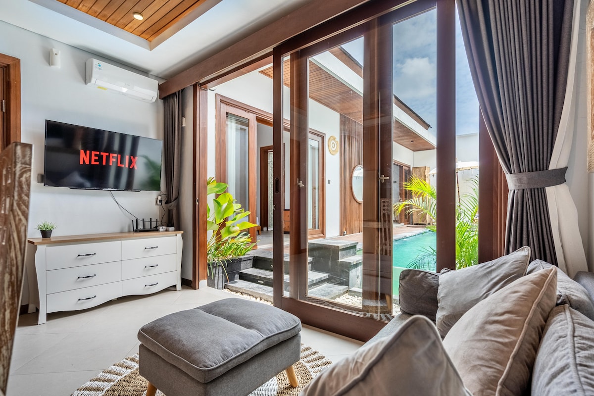Villa in Canggu · ★5.0 · 2 bedrooms · 2 beds · 2 baths，Airbnb 可比房源