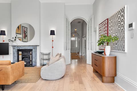 Successful Airbnb property: The BeBe on Gover—Heritage Gem in North Adelaide in North Adelaide