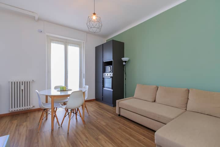 Xenia Milano - 2 Rooms Apt. In Viale Suzzani 88 - Cologno Monzese