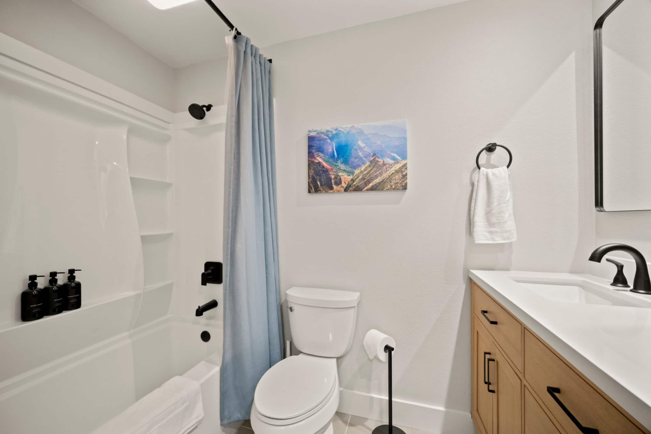 Home in Lihue · ★4.97 · 2 bedrooms · 4 beds · 2 private baths - Image 49