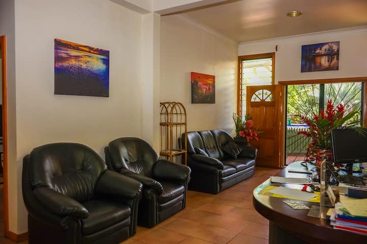 Charming Colonial Bed Room · 2nd Floor - Samoa
