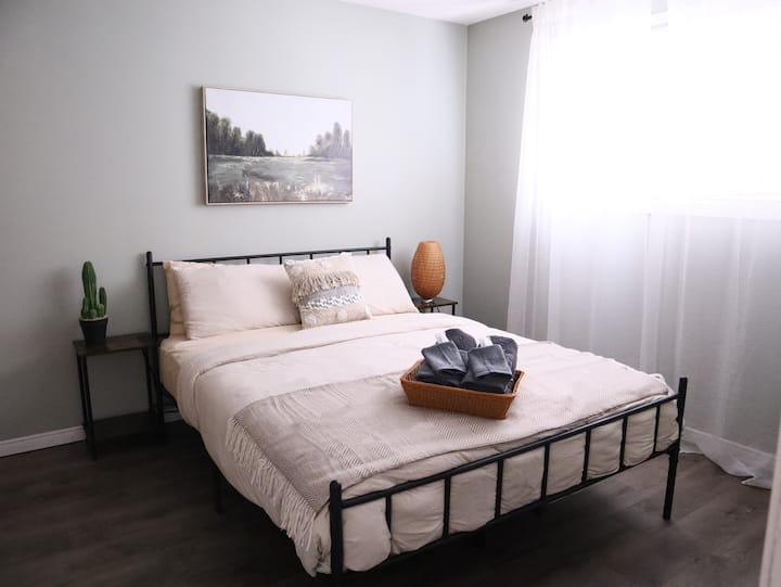 سرير بحجم "كوين"