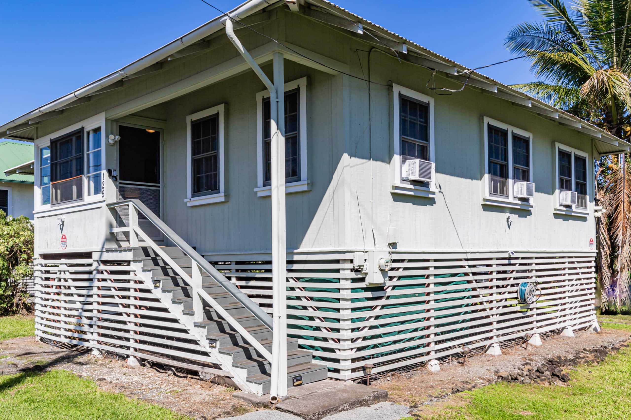 Home in Hilo · ★4.93 · 4 bedrooms · 4 beds · 2 baths - Image 37