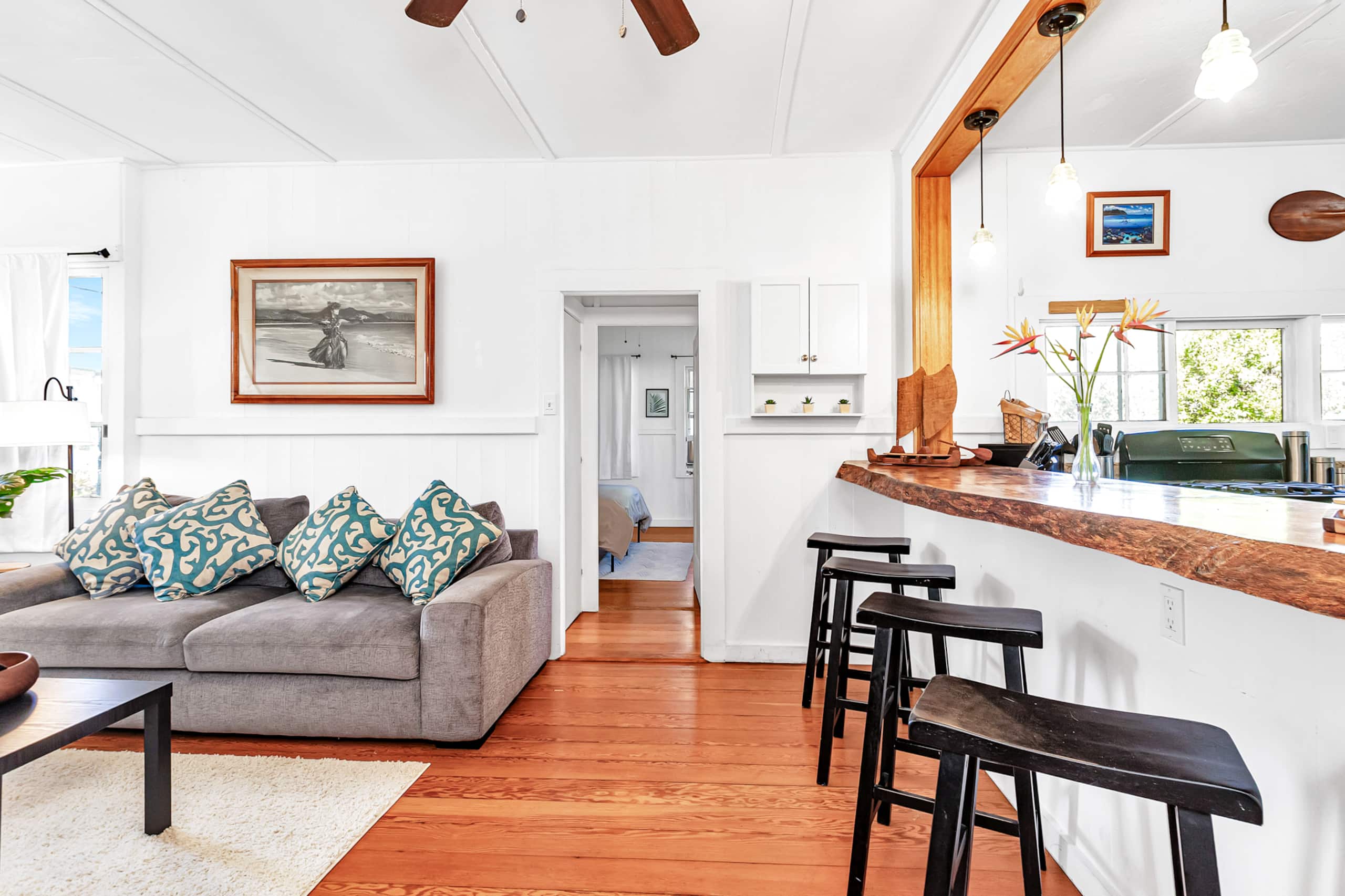 Home in Hilo · ★4.93 · 4 bedrooms · 4 beds · 2 baths - Image 4