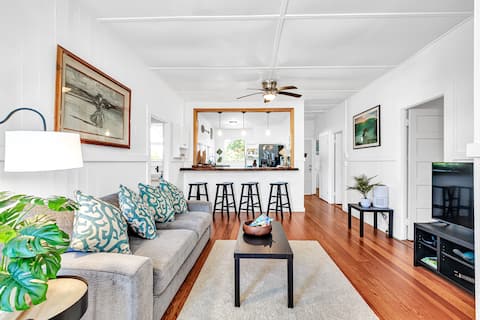 Top performing Airbnb: HILO HAVEN-4Bd2Ba Entire House w A/C, BBQ, Firepit in Hilo