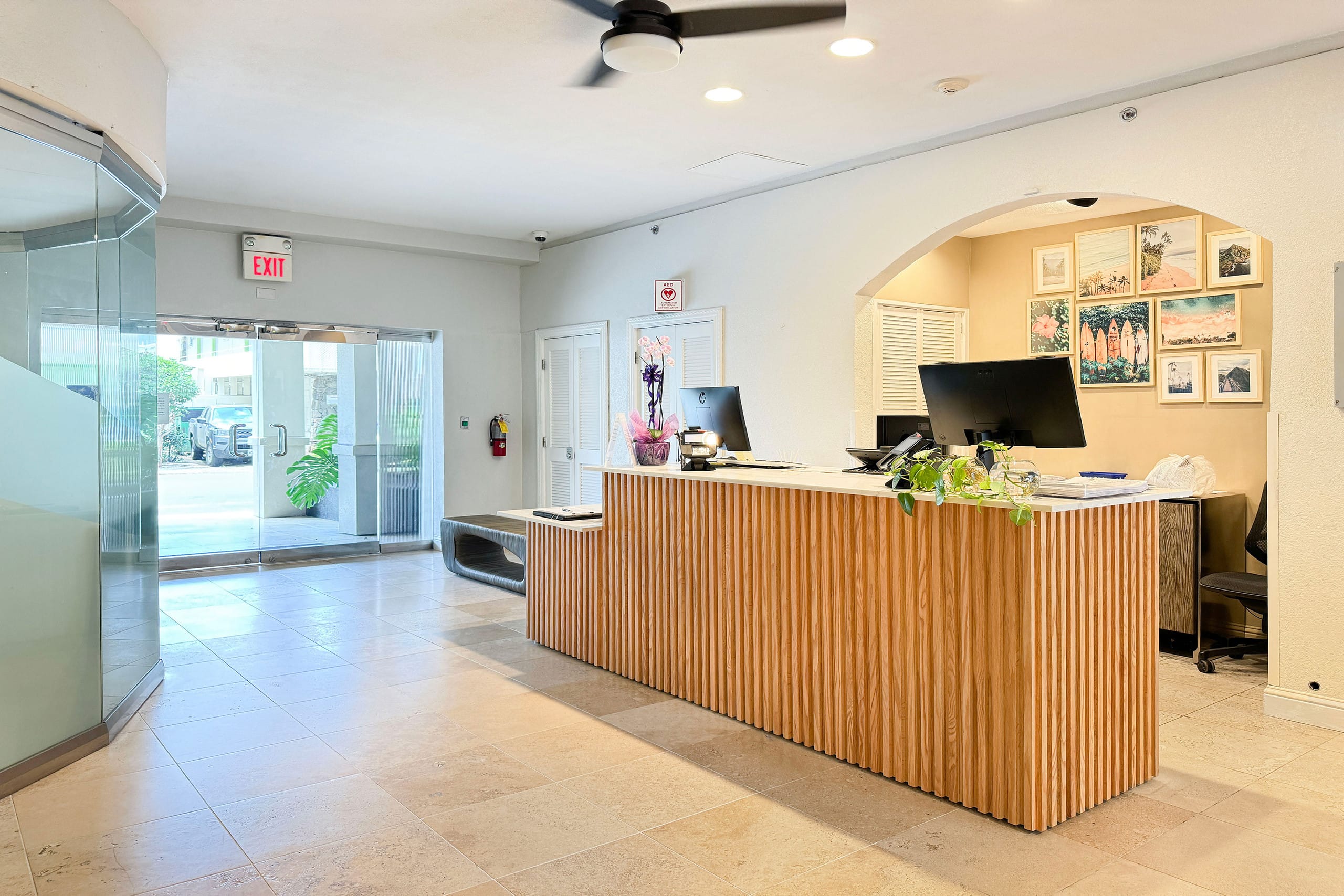Condo in Honolulu · ★4.81 · 2 bedrooms · 3 beds · 1 private bath - Image 30