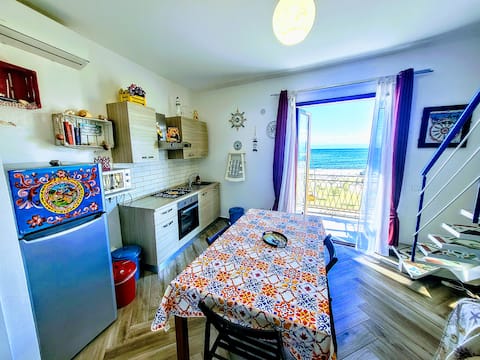 Airbnb con migliori performance: Seafront House Gabbiano Azzurro a Santa Flavia