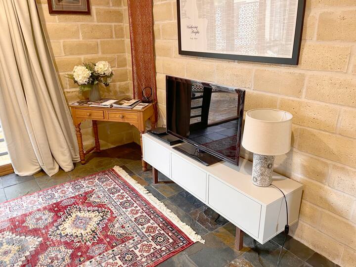 Entire Wing Perfect For Groups And Families. - Millthorpe