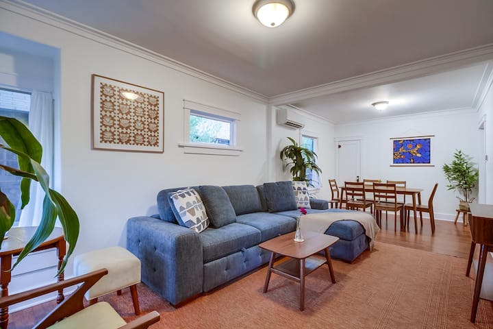 Casa Mellifora | 3br Golden Hill W/ Garage Parking - Coronado Island, CA