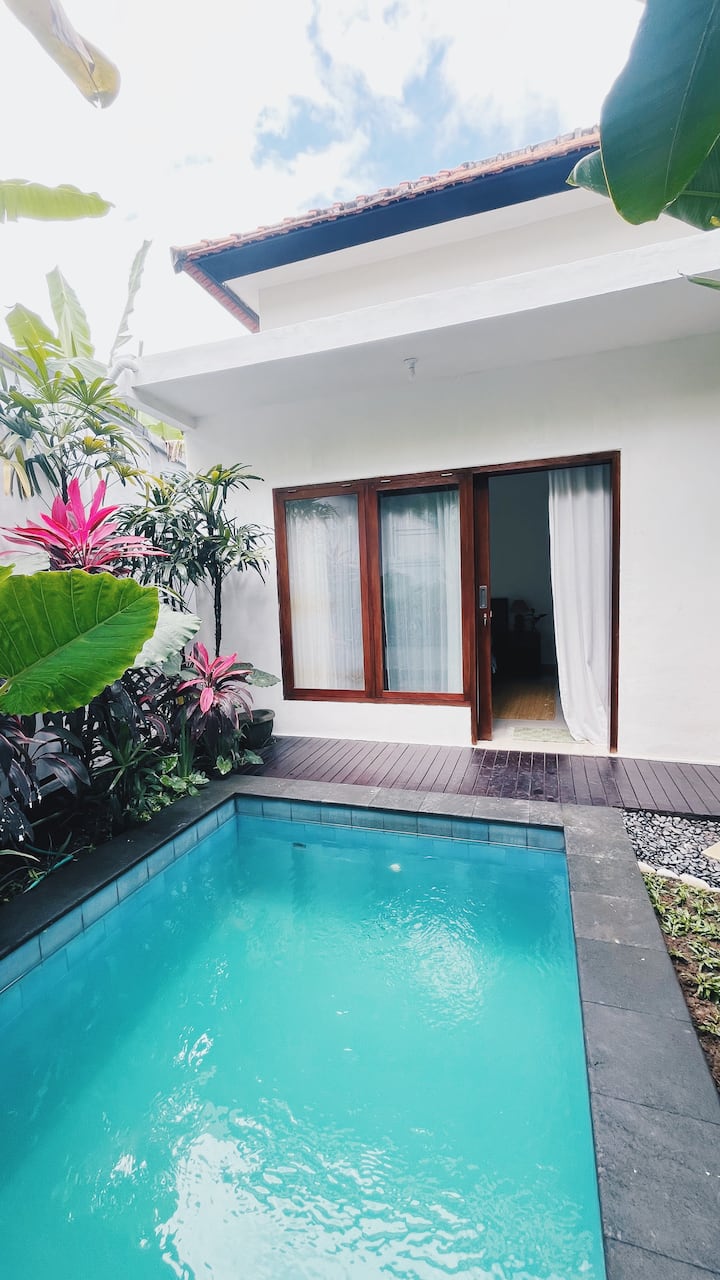 Cozy Hideaway Place In Ubud - Bali
