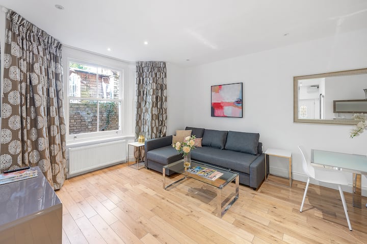 Kensington 2br Steps To Tube With Washing Machine - Fulham