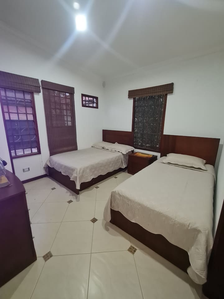 საძინებელი 2