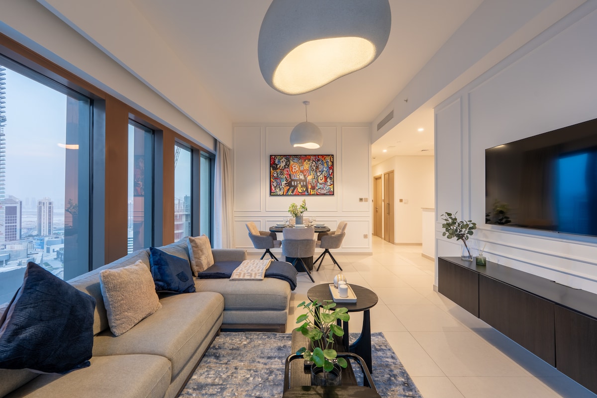 2 Bedroom Furnished Apartment with Fountain View · IX 2
