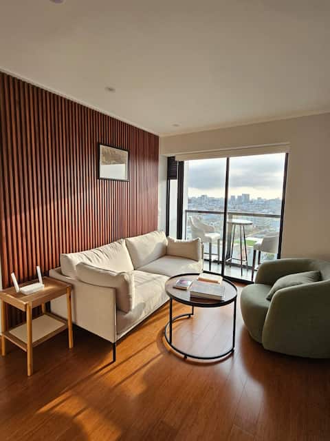 Apt with balcony and green view | San Borja Sur